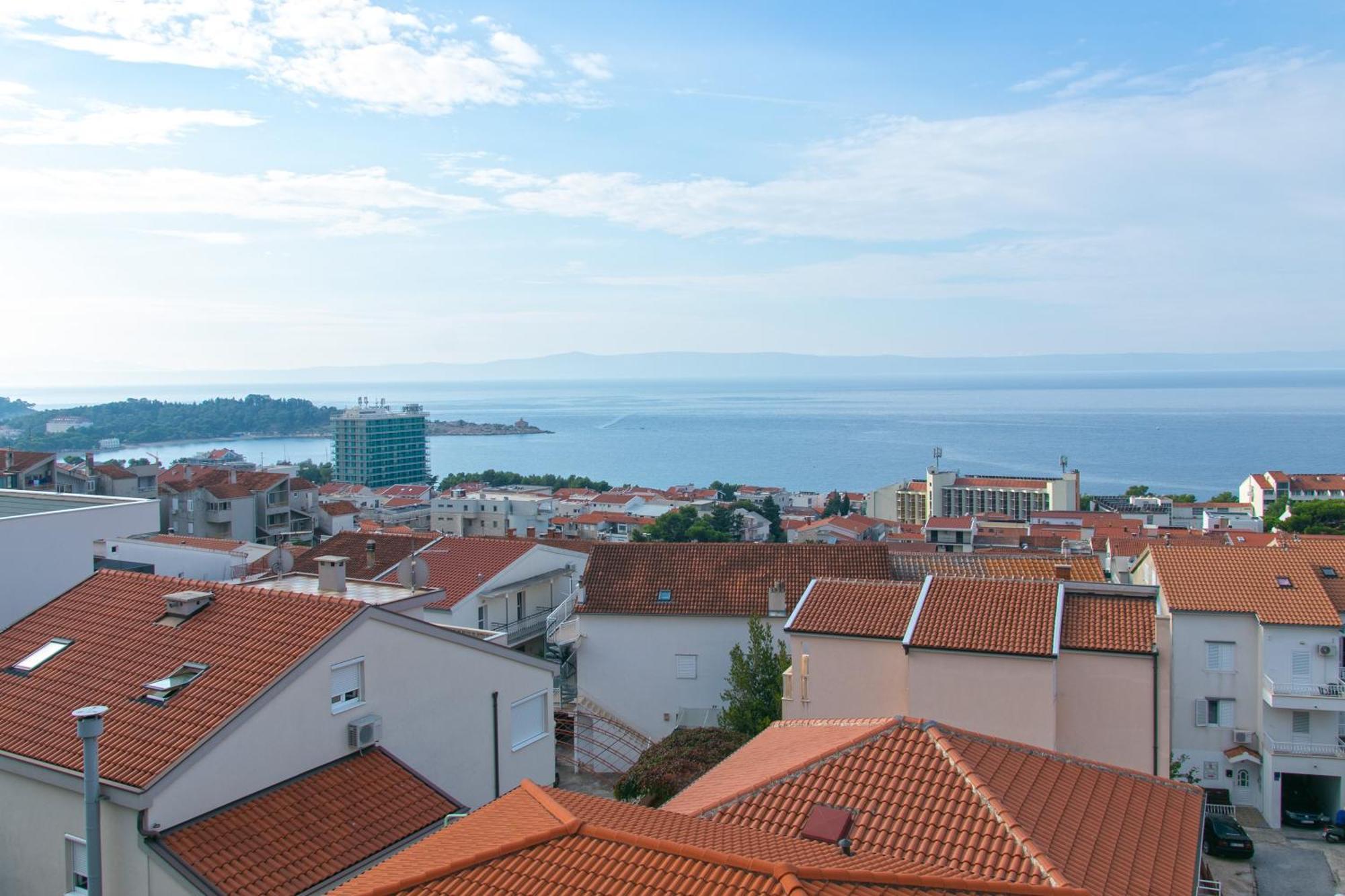 2 Makarska